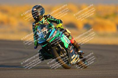 media/Jan-21-2023-CVMA (Sat) [[b9eef8ba1f]]/Race 13 500 Supersport-350 Supersport/